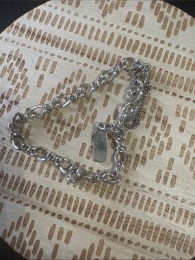 Medium twisted charm bracelet